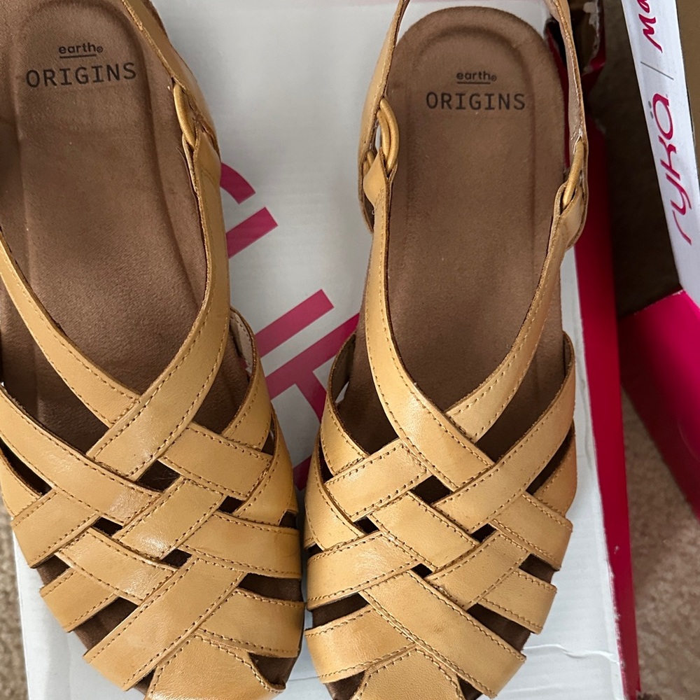 Earth Origins Women's Mustard Sandals